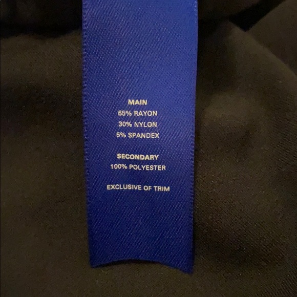 BNWT Kit and Ace “Made to Move” pants, size small - Picture 4 of 7